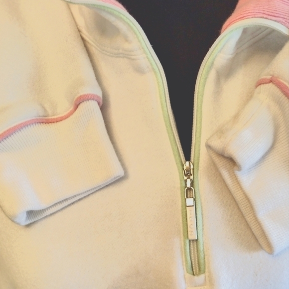 Izod 1/4 Zip Pullover - Picture 3 of 6